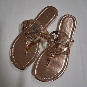 Tory Burch Women’s Miller Cloud Flat Sandal – Rose Gold – Size 7.5